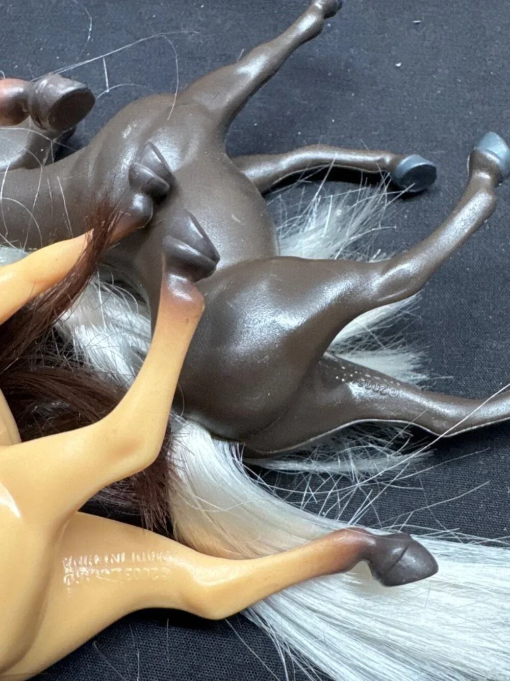 Vintage Plastic Toy 5 Horses With White Mane & Tail 5